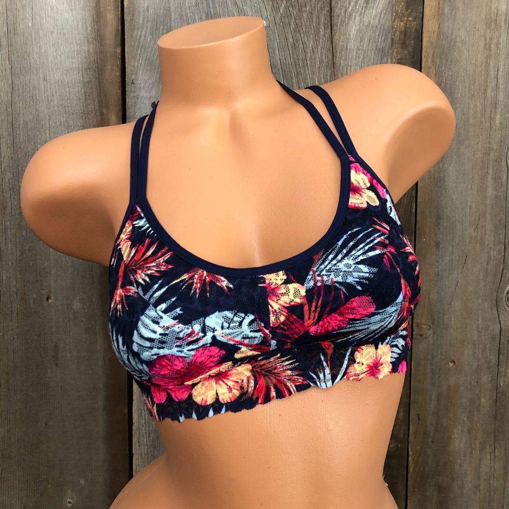 2017  PINK Victoria’s Secret Tropical Floral Lace Bralette in Blue Size Small